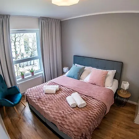 Baltica Towers Modern White&black غدانسك