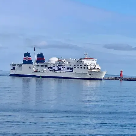 Baltica Towers Modern White&black شقة فندقية