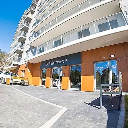 Baltica Towers Modern White&black 4* Gdańsk