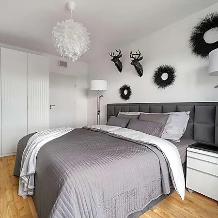 Baltica Towers Modern White&black Aparthotel Gdańsk