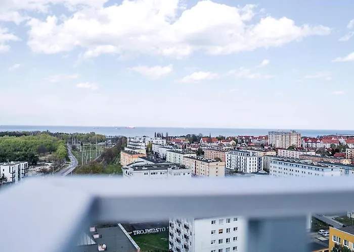 Baltica Towers Modern White&black Aparthotel