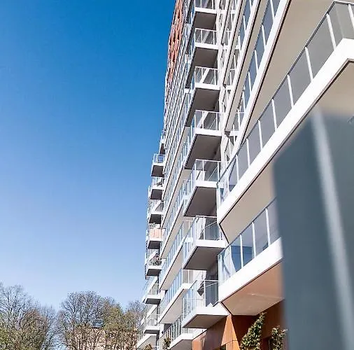 Baltica Towers Modern White&black 4*