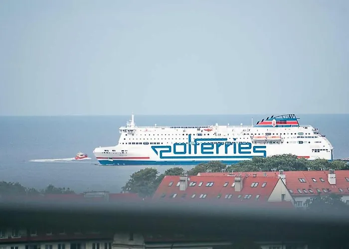 Baltica Towers Modern White&black 4* Danzica