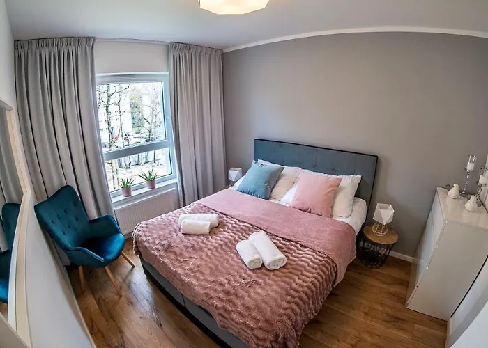 Baltica Towers Modern White&black Danzica