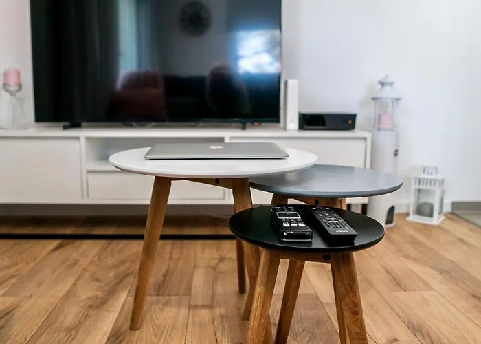 Baltica Towers Modern White&black Danzica