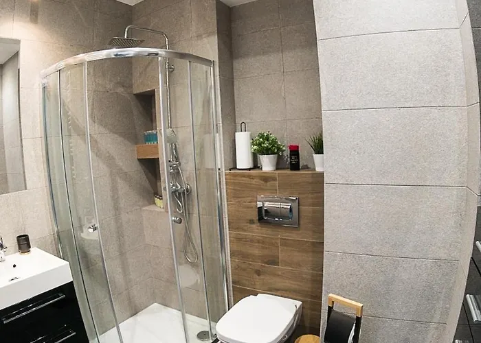 Aparthotel Baltica Towers Modern White&black Danzica