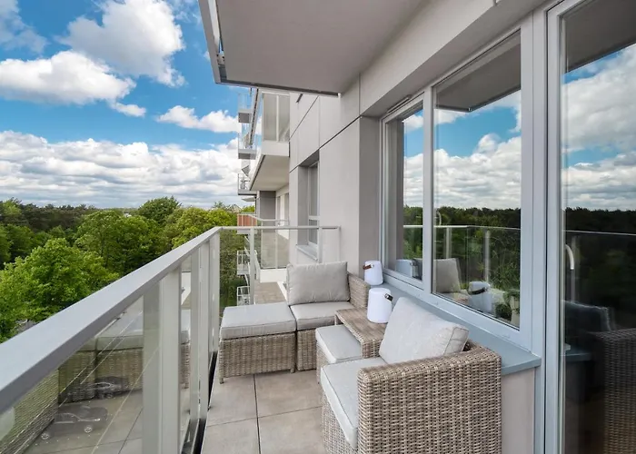 Baltica Towers Modern White&black Aparthotel