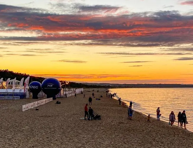 Baltica Towers Modern White&black Aparthotel 4*