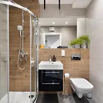 Baltica Towers Modern White&black 4* Γκντανσκ